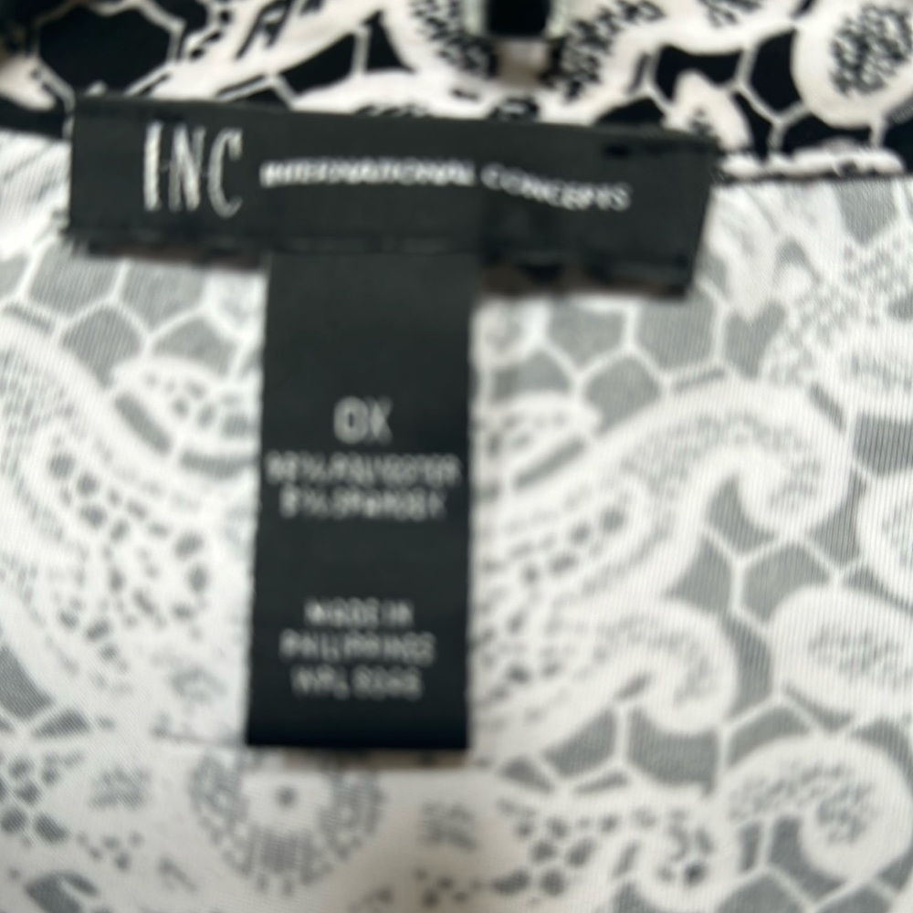 Inc International Concepts Printed Split-Neck Top… - image 4